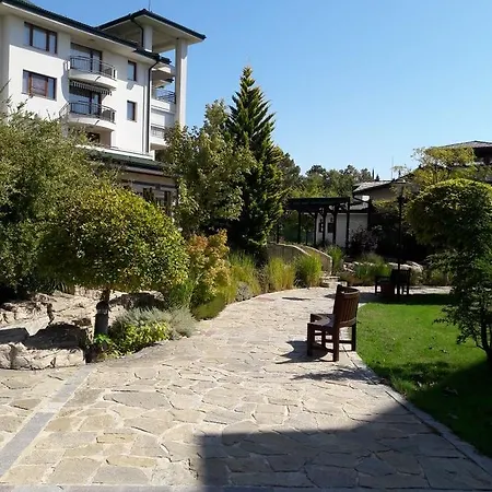 In Emerald Beach Apartment
