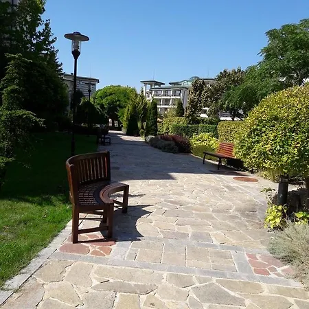 In Emerald Beach Apartment