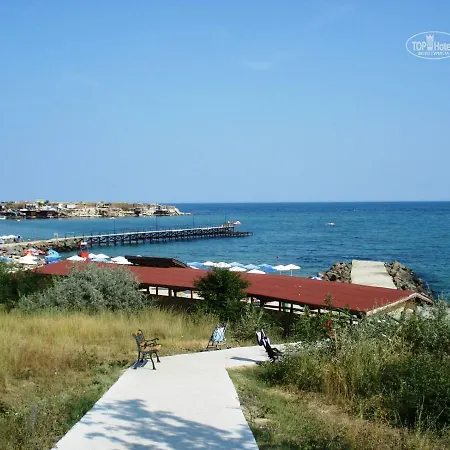 In Emerald Beach * Ravda